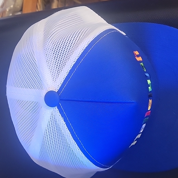 Snapback hat - Picture 2 of 4